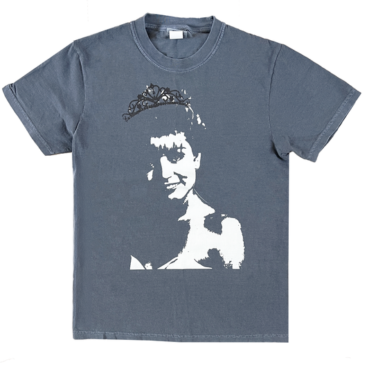 'Laura' tee